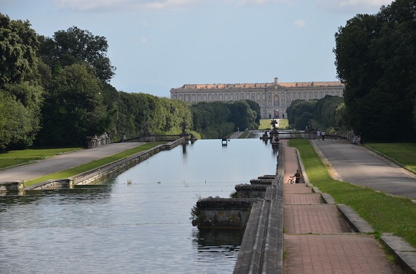 Caserta, la reggia e merletti